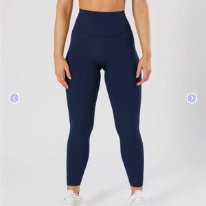 Paragon XS navy leggings